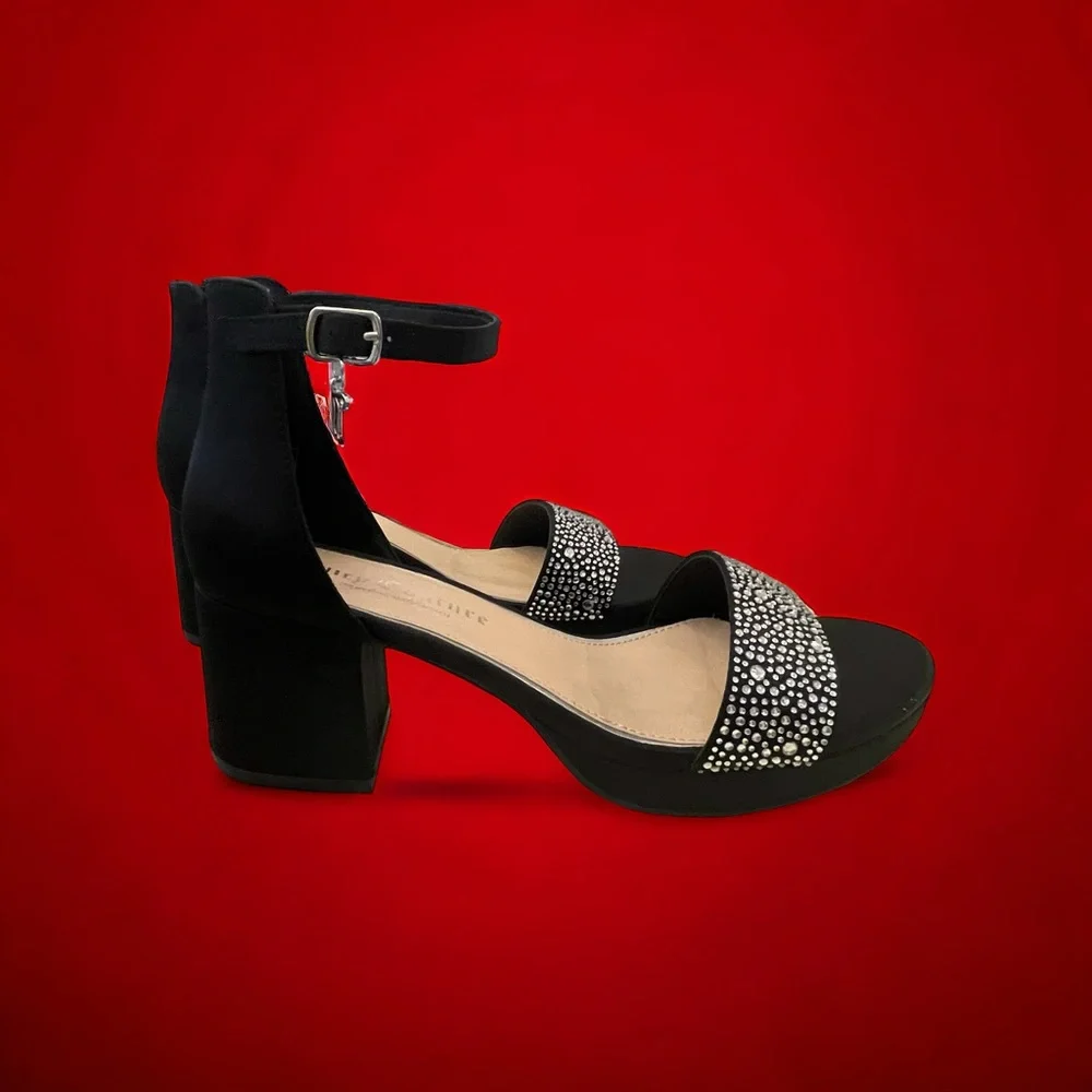 Juicy Couture Pumps